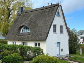 Reetdachhaus mit eigenem Strandkorb in Wohlenberg an der Ostsee, Wohlenberg